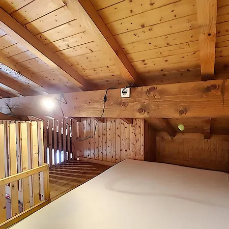 Apartment La Clusaz: Pour 8 Pers, 2 Chambres, Parking, Wifi, Animaux - Fr-1-818-26