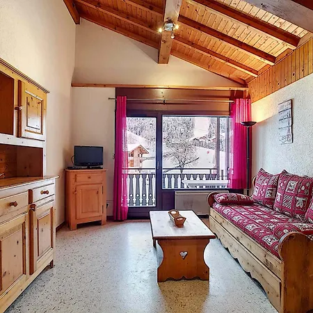 La Clusaz: Pour 8 Pers, 2 Chambres, Parking, Wifi, Animaux - Fr-1-818-26 Apartment La Clusaz